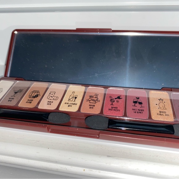 ETUDE HOUSE Eyeshadow in Wine Party - Picture 2 of 3